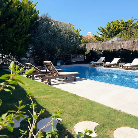 Hotel Cesmeli Boutique - Cesme, Izmir 3*
